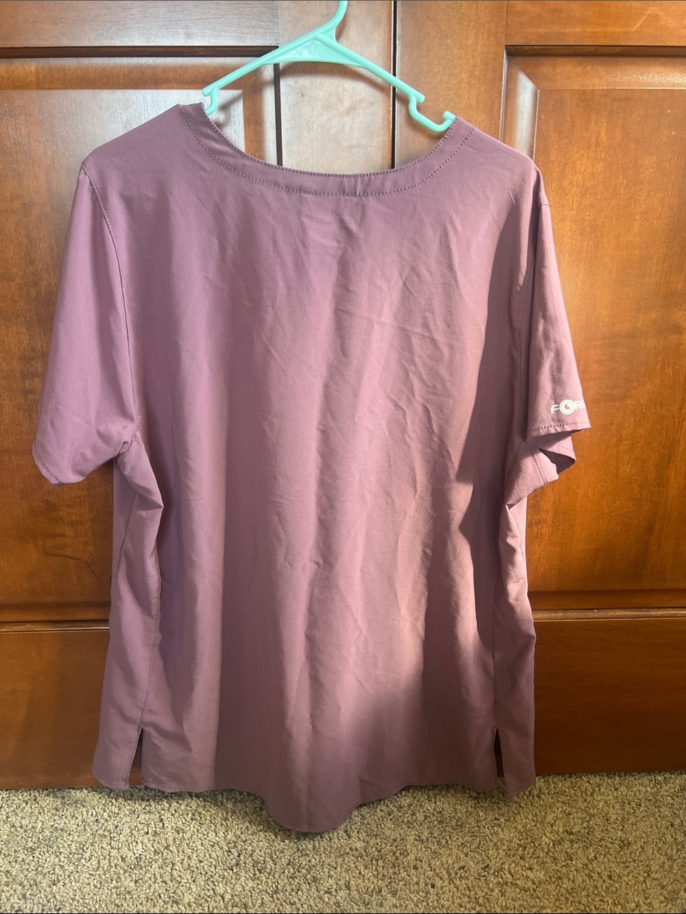 Carhartt  Short Sleeve V-Neck Scrub Top in Dusty Mauve - Picture 2 of 3